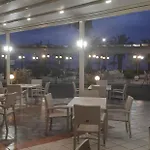 Flisvos 4*