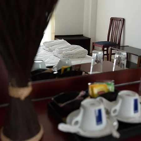 Πανσιόν Flisvos Λιβανάτες