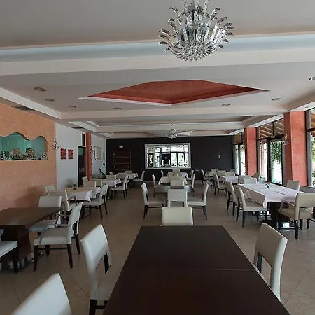 Guest house Flisvos