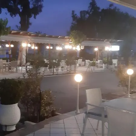 Guest house Flisvos
