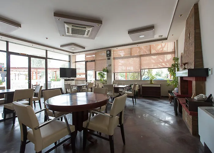 Flisvos 4* Livanátai