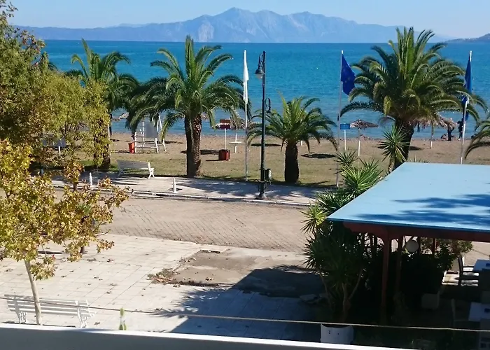 Flisvos 4* Livanátai