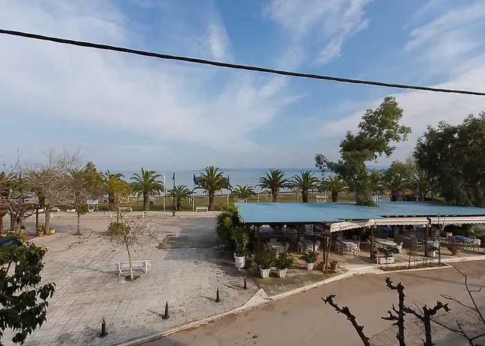 Flisvos Gasthof Livanátai