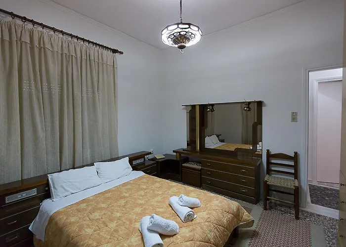 Flisvos 4* Livanátai